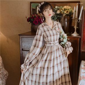 Robes Décontractées Manches Longues Printemps Automne Rétro Plaid Boho Robe Motif Floral Demoiselle D'honneur Femme Style Coréen De Base Vintage Midi Femmes