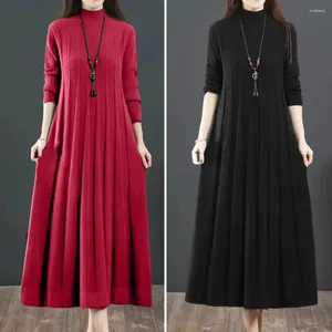 Robes décontractées robe de taille ample confortable tricotée a-ligne midi avec col haut ourlet plissé pour la garde-robe d'hiver d'automne des femmes