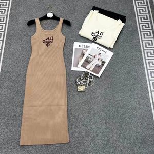 Vestidos casuales Vestido de diseñador de lujo Ropa de mujer Camisas sin mangas con patrón de letras de moda Vestido delgado de verano suave de algodón Vestido de alta calidad