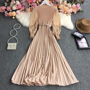 Casual jurken Luxe Designer Runway Women 2024 Lace Solid Elegant Autumn Woman Dress High Taille A-Line Party Spring Puff Sleeve Robe