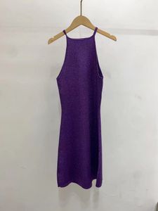 Robes décontractées M-aje Viscose Blended Knit Sling Dress Taille haute Fit Hip Mini Dress pour femme