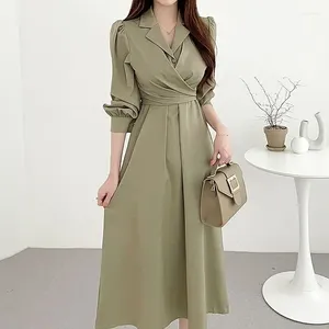Robes décontractées Midi Occasion formelle Vêtements Chemise Vert pour femmes 2024 Noir Printemps T-shirts Femme Robe Style Coréen Y2k Tenues en coton