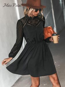 Casual Jurken MISS PETAL Kanten Afwerking A-lijn Mini-jurk Voor Dames Zwart Sexy Uitgesneden Lange Mouwen Feest 2024 Lente Herfst Vrouwelijke Zonnejurk