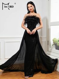 Vestidos informales Misords Elegante Feather Black Dress Long Women Strampless Letin Bodycon Maxi Party Prom With Train Fight Vestid