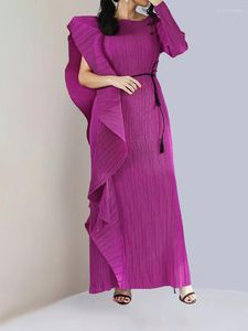 Casual Jurken Miyake Geplooide One-Schouder Mouwen Flare Bud Jurk Designer Mode Losse Lange Dubai Abaya Vrouwen Kleding