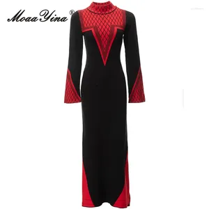 Casual jurken moaayina herfst modeontwerper vintage plaid breien jurk dames stand kraag high elastic pakket billen slank lang lang