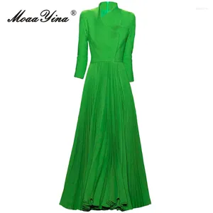 Robes décontractées Moaayina automne créateur de mode vert vintage robe de soirée femme col montant bouton taille haute mince a-ligne plissée longue