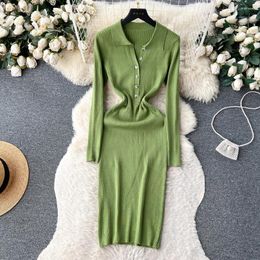 Lässige Kleider Nachtclub Sexy figurbetontes Kleid Frauen Herbst Winter Langarm gerippt gestrickt Polo Kragen Button Up Midi