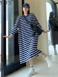 Robes décontractées nyfs 2024 printemps automne corea femme robe vestidos robe elbise lâche plus taille rayée longue