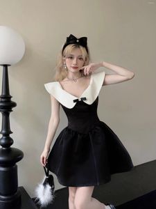 Casual jurken Off Schouder Crystal Rhinestone Diamond boog broche mini zwarte jurk dames schattige tutu ball bubbel Koreaanse doek y2k feest