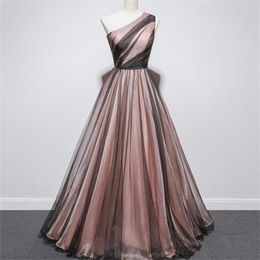 Casual jurken one-shoulder mouwloze dansfeestjurk vrouwen uitvoering elegant temperament lange maxi mesh formele avond