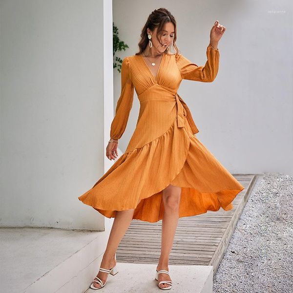 Robes décontractées Orange col en V vacances Style robe femmes plissé à manches longues taille haute à lacets lâche été Base plage élégant Midi