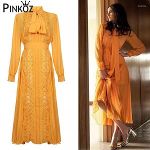 Casual jurken Pinkoz Autumn Women Chiffon Lace Stitching Orange Dress Elegant Slim met geplooide feestavond Max Max