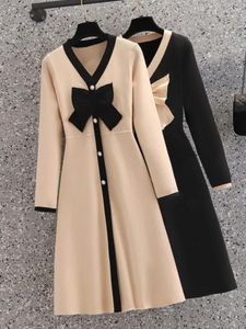 Casual Jurken Plus Size Herfst Winter Knitwears Trui Kantoor Dames Elegante Strik V-hals Gebreide Jurk Franse Vintage Geur