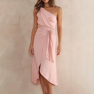 Casual Jurken Prom Dress Gown Vrouwen Roze Zomer Sexy Een Schouder Asymmetrische Ruches Midi Avondfeest Bandage Plus Size Gewaad 2023