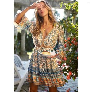 Robes décontractées Provence Floral Mini robe femmes printemps 3/4 manches évasées col en v Vintage imprimé 2023 plage Boho Hippie robes courtes