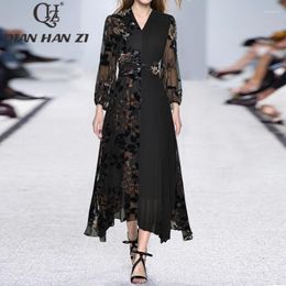 Casual jurken QHz Designer Fashion Vintage Maxi Dress Women Lantern Mouwen V-Neck Elegant Velvet Splicing Ploes Riem Slim Long Long