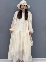 Robes décontractées Qing mo printemps d'été blanc robe brodée