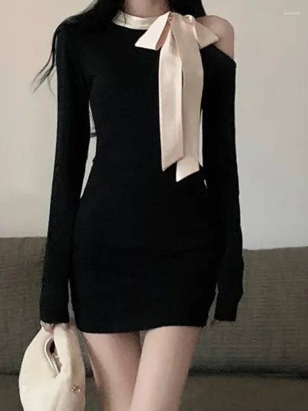 Vestidos casuales qweek sexy off hombro bodycon negro mini vestido mujeres vintage elegante fiesta corta femenina moda coreana 2024 primavera