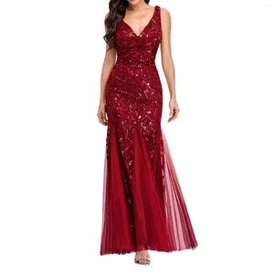 Robes décontractées Femmes rouges brodées perles longue robe de bal col en V profond sequin soirée sexy maille fête de mariage maxi robe de queue de poisson