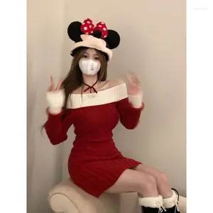 Robes décontractées bords rugueux tricotés pour les femmes 2024 Christmas Series Cosplay Santa Claus Tenues Costumes mini-robe Femme