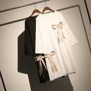 Robes décontractées Paillettes Bownot Patchwork T-shirt Robe Noir Blanc Surdimensionné Femmes Col Rond A-ligne Trois Quarts Manches Plus La Taille