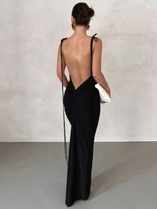 Casual jurken sexy backless dames feestjurk maxi slip schede lange vrouwelijke jurken massief ruches slanke dame dame eving robe spring zomer 230504