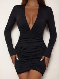 Robes décontractées Sexy robe noire femmes col en V profond froncé Stretch moulante Club Slim Fit manches longues taille haute été robe 2023