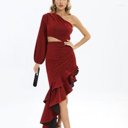 Casual jurken Sexy Bourgondië Off Shoulder 2023 Fall Club Side Whit Cut Ruffle One Maxi Dress Party Vestidos