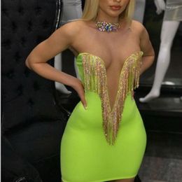 Casual jurken Sexy Deep V-hals Green Bandage Dress Mini Gold Tassel Women Fashion Celebrity Summer Bodycon