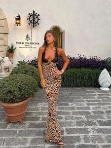 Casual Jurken Sexy Luipaardprint Kant Patchwork Maxi Jurk Vrouwen Mode V-hals Backless Lange Lente Zomer Vrouwelijke Vakantie Vestidos