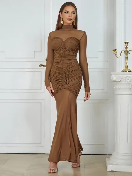 Robes décontractées Sexy Light Brown Mesh Patchwork Voir si Bodycon Maxi pour les femmes élégantes manches longues froncées robe de soirée tricotée