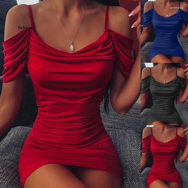 Robes décontractées sexy off épaule Smocked Bodycon Robe Femme Femmes sans bretelles Rouffes Mini Red Ladies Short Party Club