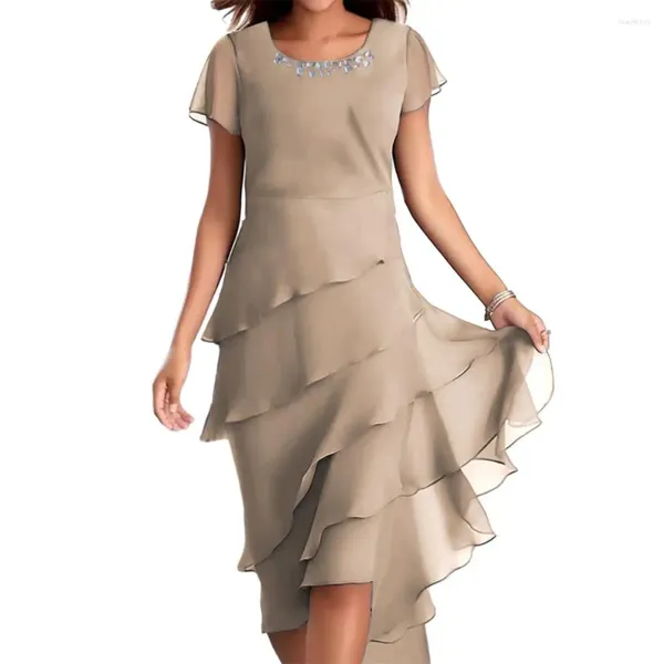 Robes décontractées à manches courtes robes midi décor de perle élégante o-cou avec un ourlet gâteau en couches pour les invités de mariage spéciaux pour femmes