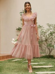 Vestidos casuales Simplee con cuello en V malla lunares verano tul vestido de fiesta mujeres espalda descubierta rosa volante sin mangas elegante faja Maxi VestidoCasual