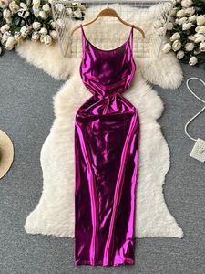 Robes décontractées Singreiny Sexy Bodycon Satin Camis Robe Dos Nu Taille Haute Mode Creux Brillant Été 2024 Femmes Fête Longue
