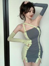 Robes Décontractées Slash WOMENGAGA Halter Neck Manches Longues Mini Robe Féminine Mince Sexy Court Printemps Vert Split Femme Robe Coréenne Haut En Tricot
