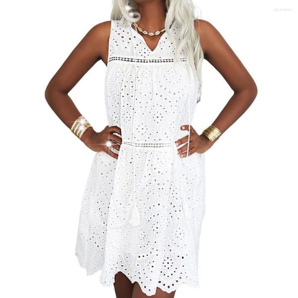 Robes décontractées sans manches été débardeur robe femmes blanc creux dentelle robe d'été couleur unie Crochet Mini fête plage 2023