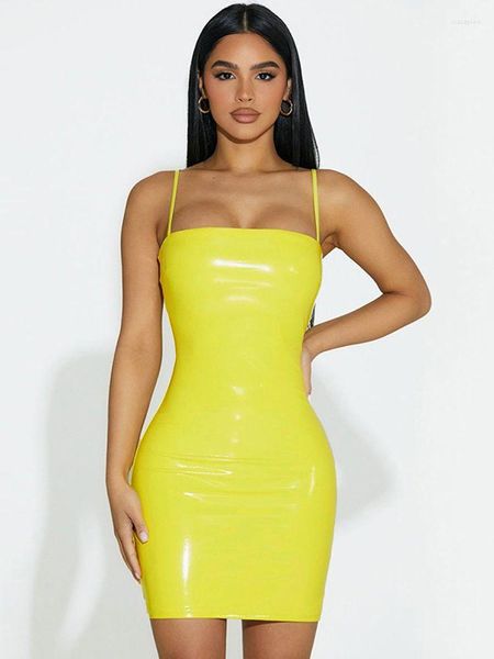 Vestidos casuales Sin mangas Aspecto mojado PVC Vestido Brillante PU Vestido de cuero Medias Paquete Hip Minifalda Sexy Clubwear Slip Camisole Faldas