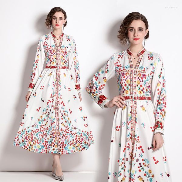 Robes décontractées Softerable Lâche Big Swing Femmes ethniques pour l'automne Blanc Base Rouge Petite Fleur Imprimé Taille Haute Robe Vintage Robes