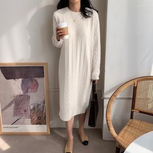 Robes décontractées solide blanc pull robe femmes a-ligne Chic coréen élégant automne hiver O cou lâche tricots 2023 dame femme Vestido