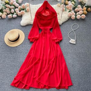 Vestidos casuales Primavera Otoño Mujeres Vestido de manga larga con capucha Sólido Una línea Dobladillo grande Maxi Ladies Seaside Vacation Vestidos