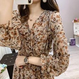 Casual jurken Spring Beach Chiffon Dress V Neck Slim Vintage Print Chic Long Sleeve High Taille Elastic Club Party Vestidos Femalecasual