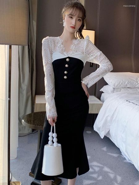 Robes décontractées Printemps Élégant Long Pour Les Femmes 2023 Blanc Sheer Crochet Fleur Dentelle Noir Panneaux Trompette Robe Femme Soirée Vestidos