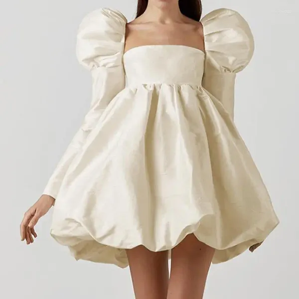 Robes décontractées Printemps Fête élégante pour femmes Sexy Dos nu Mini Robe à manches longues Robe de bal plissée Puffy Y2K Streetwear 2024