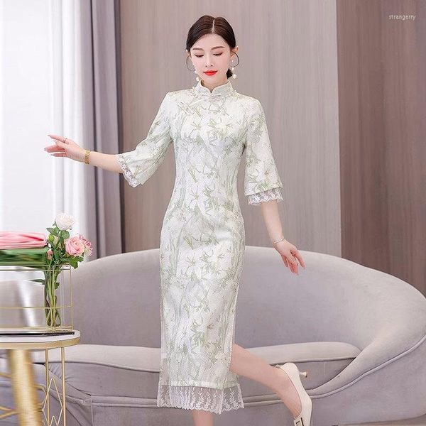 Robes décontractées Printemps Robe améliorée Style chinois 2023 Mode Col montant Dentelle Spliced Cheongsam Vert Élégant Slim Vestidos Qipao Z754