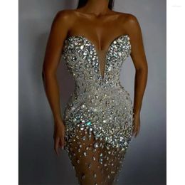 Casual Jurken Strapless Sexy Strakke Mini-jurk 2023 Rayon Ontwerp Verfraaid Met Diamanten Mouwloos Afslanken Bandage Feest