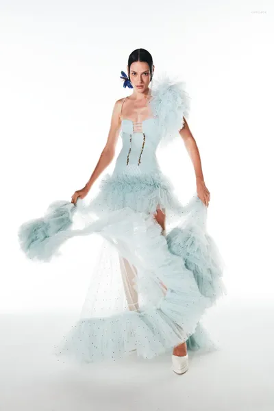 Robes décontractées élégant bébé bleu tulle femmes robes maxi pour faire la fête voir à travers des volants-lame longue robe formelle brillante