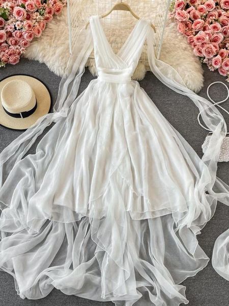 Robes décontractées Summer plage blanche mousseline de mousseline maxi robe pour femmes élégants vestidos féminin cravate sexy