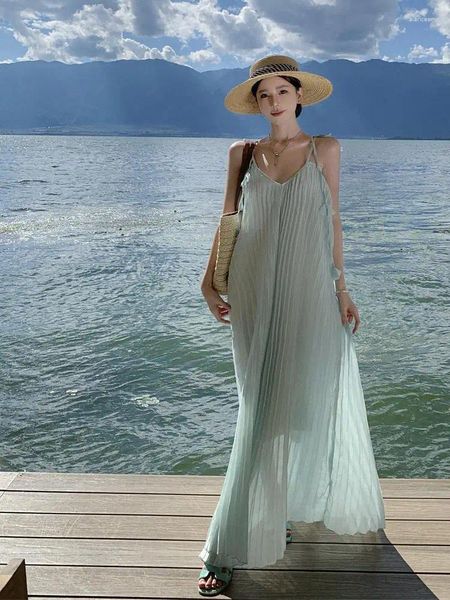 Robes décontractées Été Bleu V Cou Vacances Lâche Plissée Longue Pour Femmes Sexy Dos Nu Bandage Sans Manches Élégant Jolie Robe Boho Chic